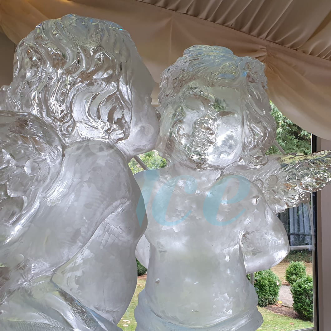 TechneIce's tweet image. Who doesn&apos;t want a couple of, cute as a button #Ice Cherubs appearing on their #specialday......
#TechneIce #icesculpture #weddings #weddingday #events