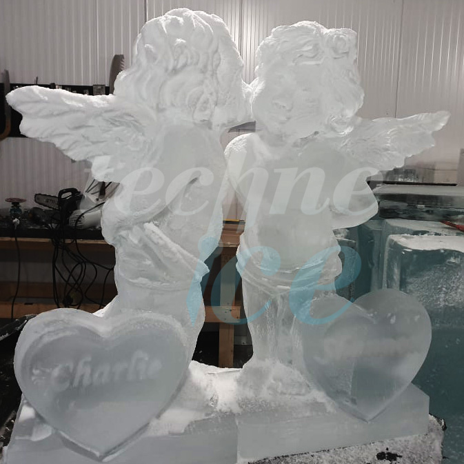 TechneIce's tweet image. Who doesn&apos;t want a couple of, cute as a button #Ice Cherubs appearing on their #specialday......
#TechneIce #icesculpture #weddings #weddingday #events