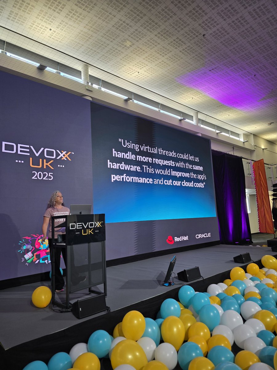 antetmc2's tweet image. Excited to see my friend @trisha_gee at @DevoxxUK again after last year! Her talk about learning, change and inspiration was very insightful - we all should start small, choose where to spend our energy,  focus on why, talk the business language, and experiment! 💡

Some great…