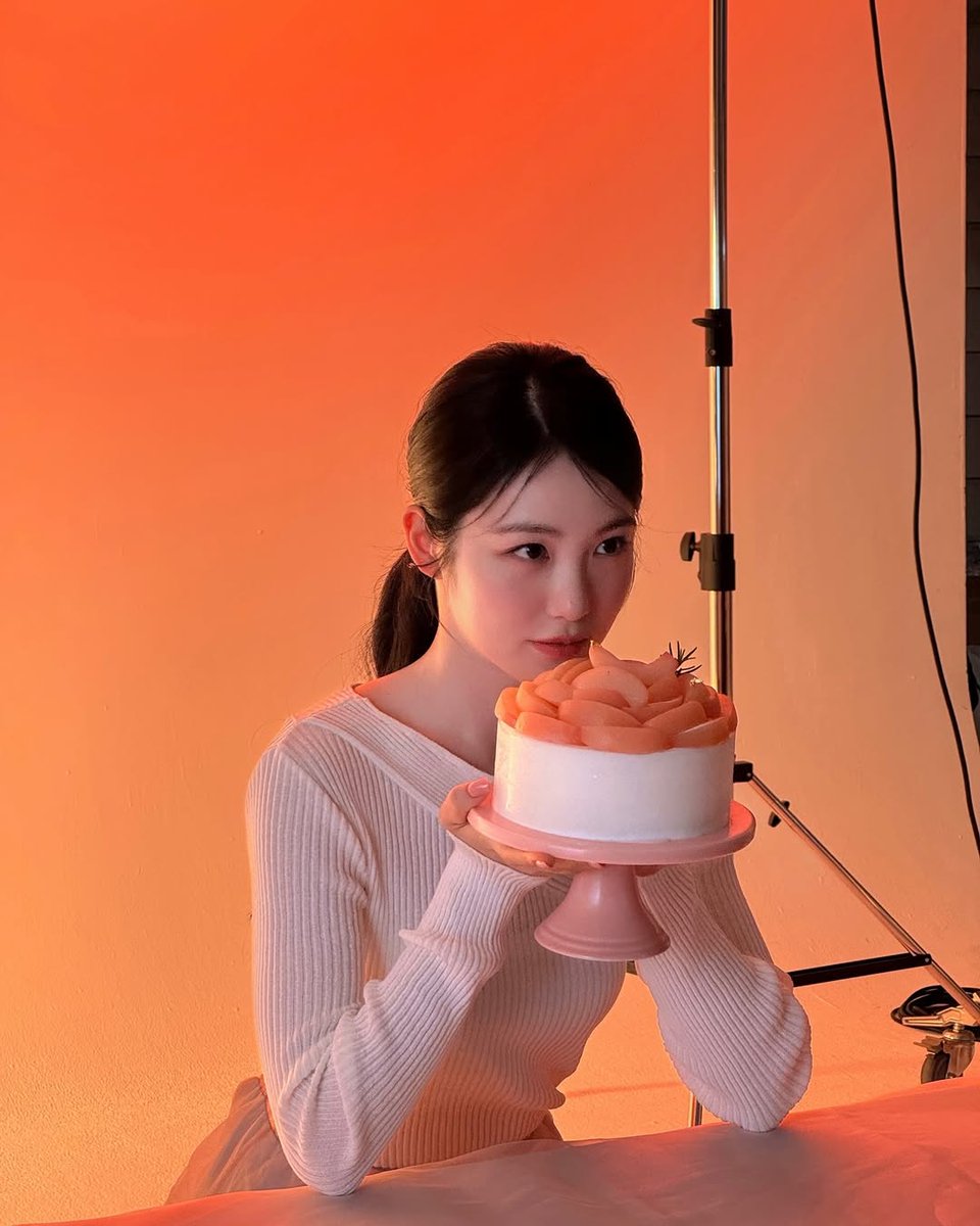 shinyeyeye's tweet image. 250507 앤피오 인스타 (1/2)

‘A TWOSOME PLACE’ Behind💗

#신예은 #ShinYeEun
#투썸플레이스 #ATWOSOMEPLACE