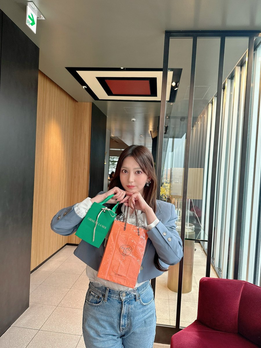 お友達と銀座👼

プレゼントをいただきました🤭💓