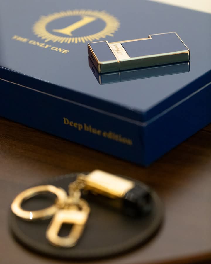 aficionadohub's tweet image. 🔥 Slim, sleek, and seriously hot.

The S.T. Dupont Slimmy is always ready to spark something unforgettable.

 #STDupont #CigarAccessories