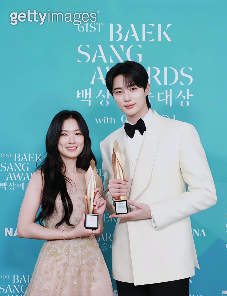 octobershiuli's tweet photo. Atleast someone corrected the resolution 😭 @/GettyImages give us the hd!!!

to everyone wondering if this is edited... IT IS REAL https://t.co/bx9Nal965I