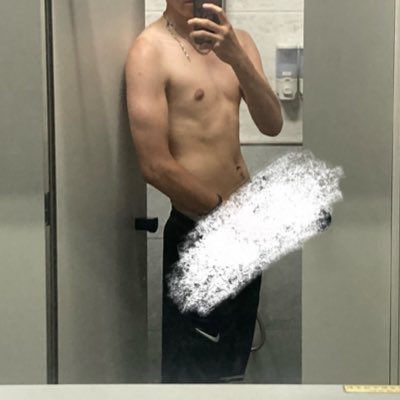 #NewProfilePic (新個人資料照片)