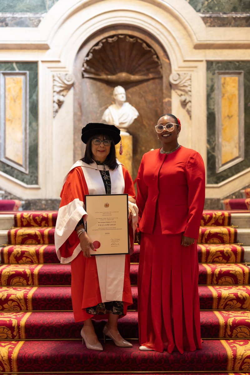 Congratulations Carmen Watson – Chair of Pertemps – on her #Fellowship by @CityandGuilds London Institute for her contribution to #LearningandDevelopment! 👏
She acknowledged the team effort: “Our people are, and will always remain, our greatest asset.”
pertemps.co.uk/news-blogs/lat…