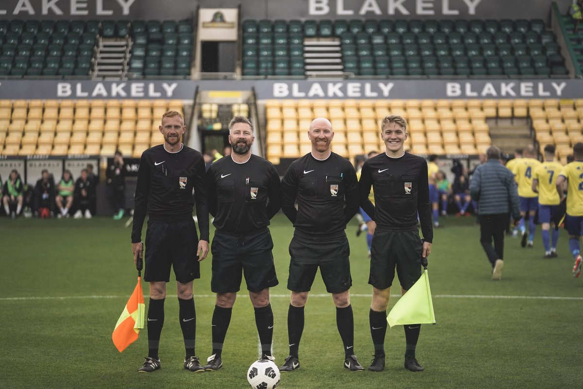 Norfolk FA County Cups (@ncfacountycups) on Twitter photo The Match Officials from the Norfolk #JuniorCup Final π
Referee: Stuart Jessop
Assistant Referees: James Durham & Thomas Alexander
Fourth Official: Andrew Wilson
πΈ <a href="/Cunninghamben86/">Ben Cunningham</a> #NorfolkFootball β½π The Match Officials from the Norfolk #JuniorCup Final π
Referee: Stuart Jessop
Assistant Referees: James Durham & Thomas Alexander
Fourth Official: Andrew Wilson
πΈ <a href="/Cunninghamben86/">Ben Cunningham</a> #NorfolkFootball β½π