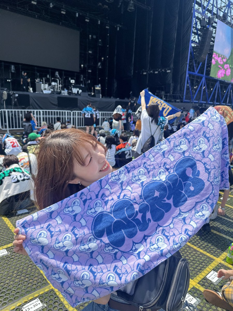 usa_16mi's tweet photo. JAPANJAM最高でした✌️

WurtSと平井大様前方当たって
前の方でみれためっちゃうれしい🥹🥹

トーキングロックフェスも楽しみいいい

 #JAPANJAM2025  #WurtS  #平井大  #ジャパンジャム https://t.co/Ip4XWvET4a