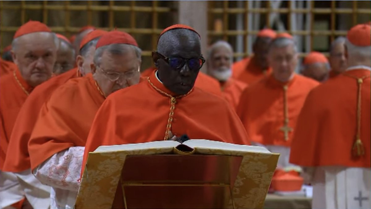 Diane Montagna tweet media