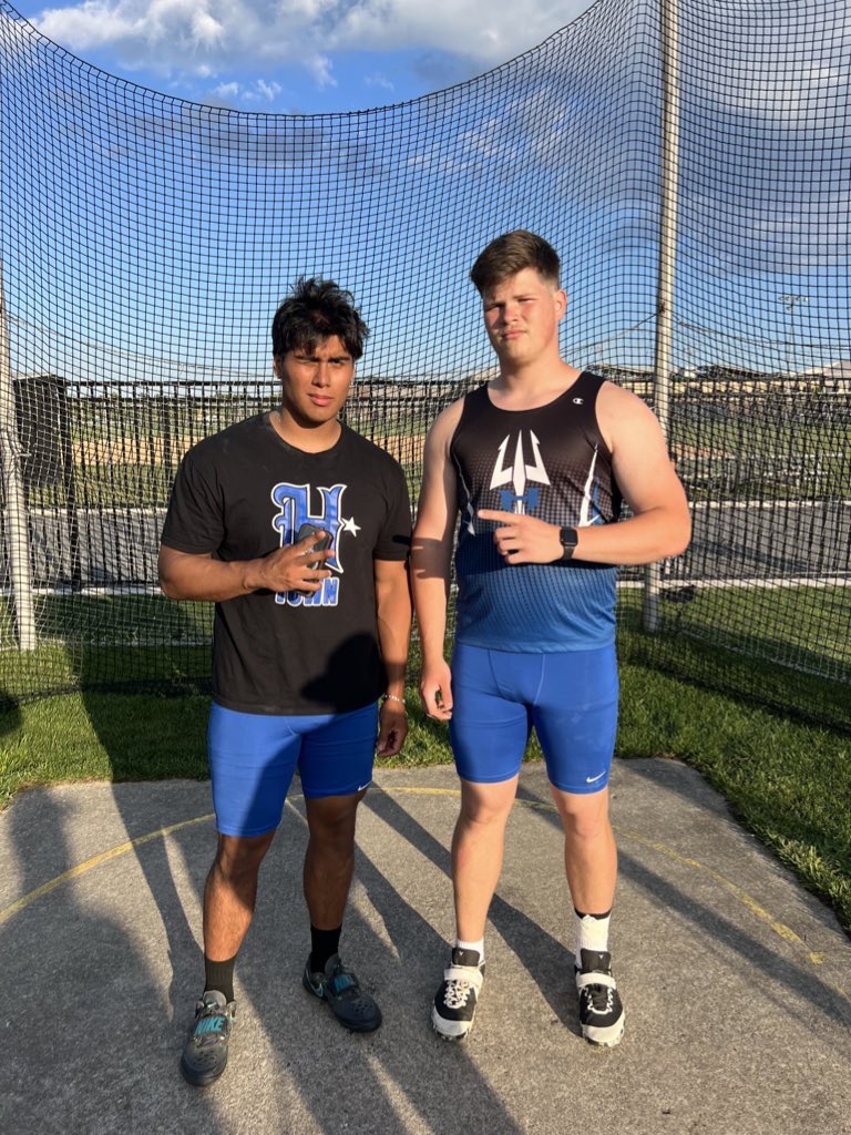 We come in 3rd as a TEAM at the Atlantic County Championship! We also grab 3 titles in the 400m, Shot, &amp; Discus! 🥇🥇Shot Put &amp; Discus Anthony L.
🥇400m - Jake Edwards
🥈🥈 Shot Put &amp; Discus - Christian M
🥈 100m - Jake Edwards
🥉Shot Put - Gabe Ramirez 
🏅110HH - Lucas Iuliucci