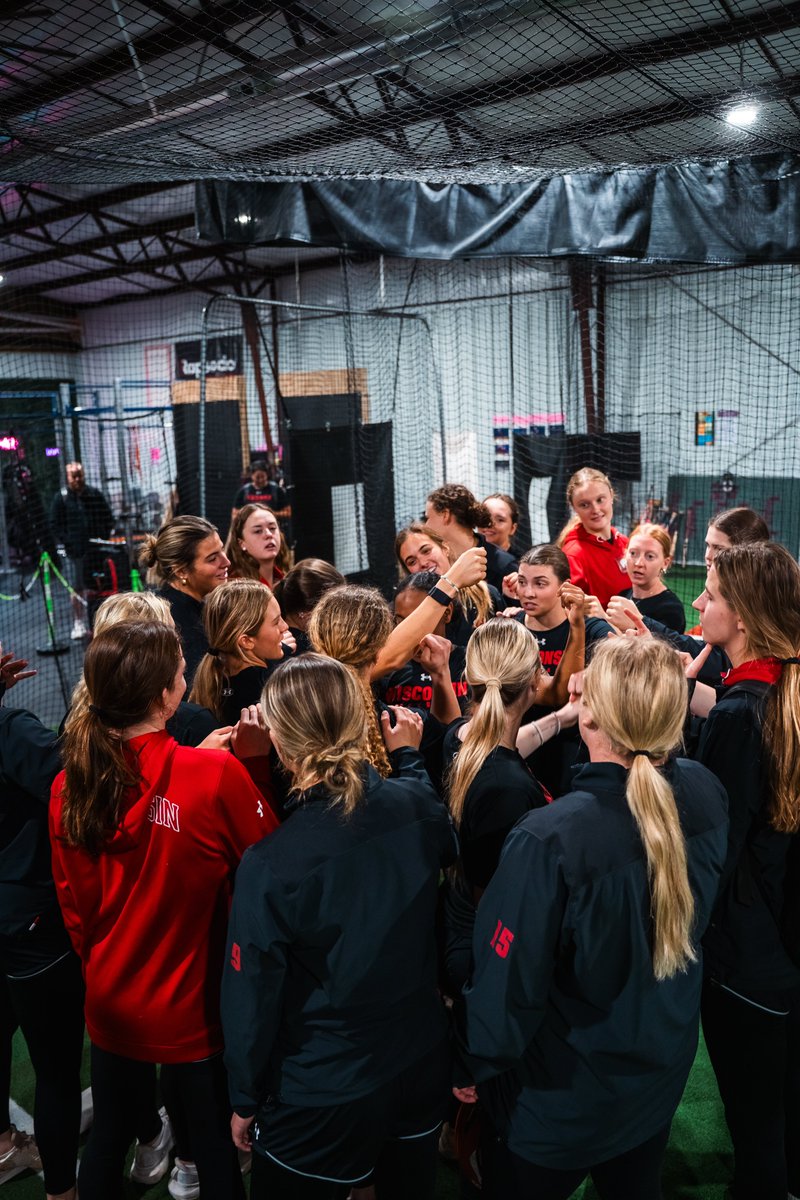 BadgerSoftball's tweet photo. A little morning BP prep before First Round of the Big Ten Tournament! https://t.co/3ljxUhY6gb