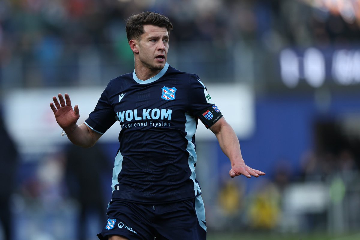 🚨🔄 Mats #Köhlert will join Brøndby IF on a free transfer. 

The move of the 27 y/o left-back from Heerenveen is a done deal as per <a href="/_dennisbayer/">Dennis Bayer</a>. 

<a href="/SkySportDE/">Sky Sport</a> 🇩🇪