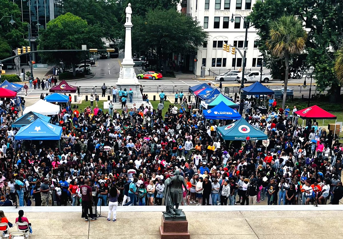 USC Impact (@uofscimpact) on Twitter photo Big day at the State Capitol for <a href="/SCCommHigherEd/">SC Commission on Higher Ed</a>’s College & Career Decision Day! <a href="/UofSC/">University of South Carolina</a> congratulates all students celebrating their next steps and thanks our lawmakers for their continued support in making higher education accessible and affordable across the Palmetto State. Big day at the State Capitol for <a href="/SCCommHigherEd/">SC Commission on Higher Ed</a>’s College & Career Decision Day! <a href="/UofSC/">University of South Carolina</a> congratulates all students celebrating their next steps and thanks our lawmakers for their continued support in making higher education accessible and affordable across the Palmetto State.