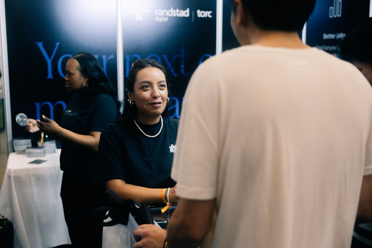 torcdotdev's tweet image. A consistent story beats a perfect one.

Align your Torc, GitHub, and LinkedIn to show who you are and where you&apos;re headed.
#TorcTips