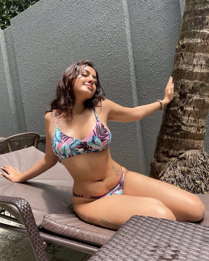 GqW6ij2awAAI37g?format=jpg&name=900x900