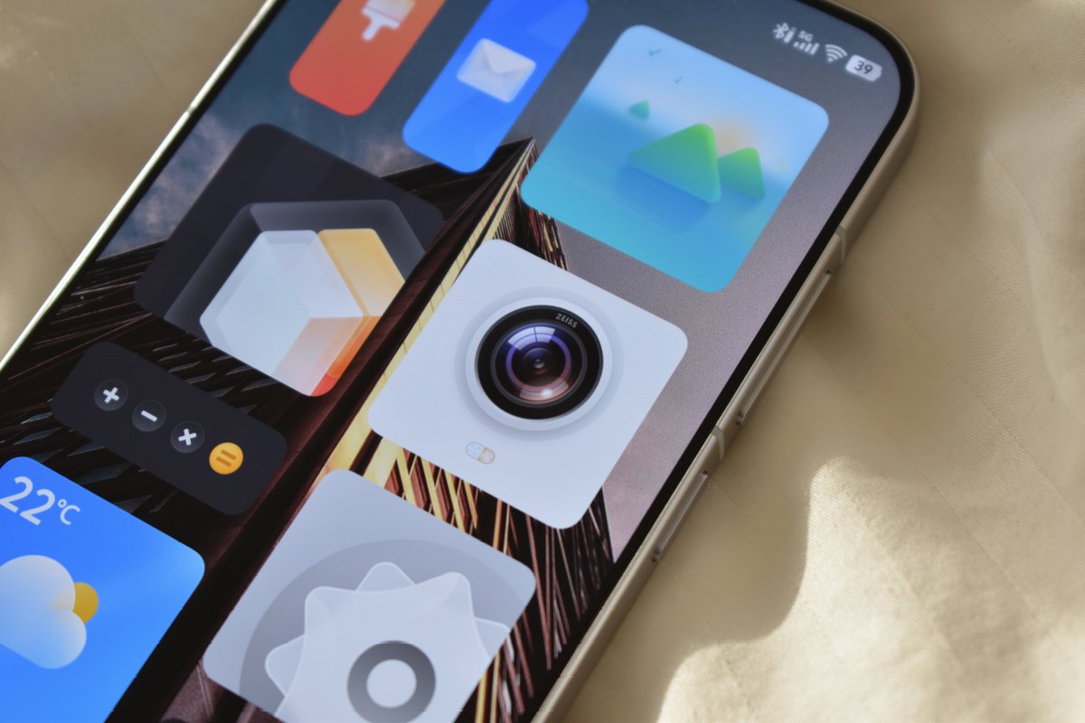 OutofGalaxyy's tweet image. OriginOS appreciation post ❤️

Vivo, please... Let your phones shine. Abandon FuntouchOS 😔🙏