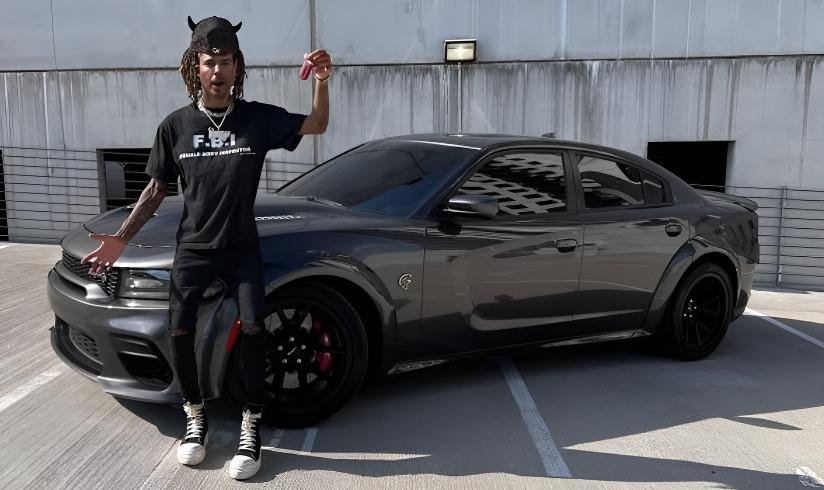 MRLEAST IS GIVING AWAY A HELLCAT AT 5M MCAP??? 

HOLY SHIT