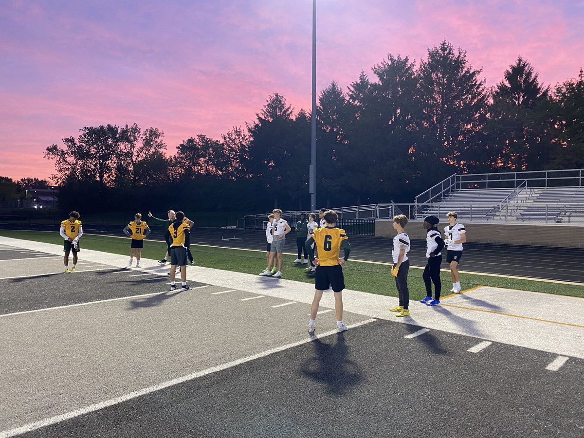 Justin Boser (@coachboser) on Twitter photo Great Morning preparing for our College Day workout tomorrow at 11:30. <a href="/WoodmenFootball/">Woodmen Football</a> players are ready to showcase their talents. <a href="/IndianaPreps/">Indiana Preps</a> <a href="/INPreps/">Indiana High School Sports</a> <a href="/IndyWeOutHere/">IndyWeOutHere ‼️</a> <a href="/CoachNGriffin/">Nate Griffin</a> <a href="/JSimmons_Purdue/">Jason Simmons</a> <a href="/coachklynch/">Kevin Lynch</a> <a href="/drewengels/">Drew Engels</a> <a href="/BallStateFB/">Ball State Football</a> Great Morning preparing for our College Day workout tomorrow at 11:30. <a href="/WoodmenFootball/">Woodmen Football</a> players are ready to showcase their talents. <a href="/IndianaPreps/">Indiana Preps</a> <a href="/INPreps/">Indiana High School Sports</a> <a href="/IndyWeOutHere/">IndyWeOutHere ‼️</a> <a href="/CoachNGriffin/">Nate Griffin</a> <a href="/JSimmons_Purdue/">Jason Simmons</a> <a href="/coachklynch/">Kevin Lynch</a> <a href="/drewengels/">Drew Engels</a> <a href="/BallStateFB/">Ball State Football</a>