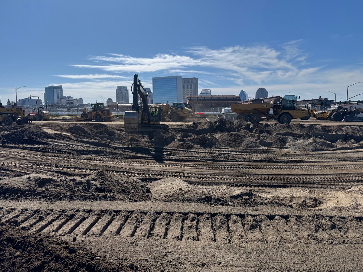 graniterockco's tweet image. We never get tired of playing in the dirt🪣🛠️🚧 

#EarthMoving #DirtWork #HeavyEquipment