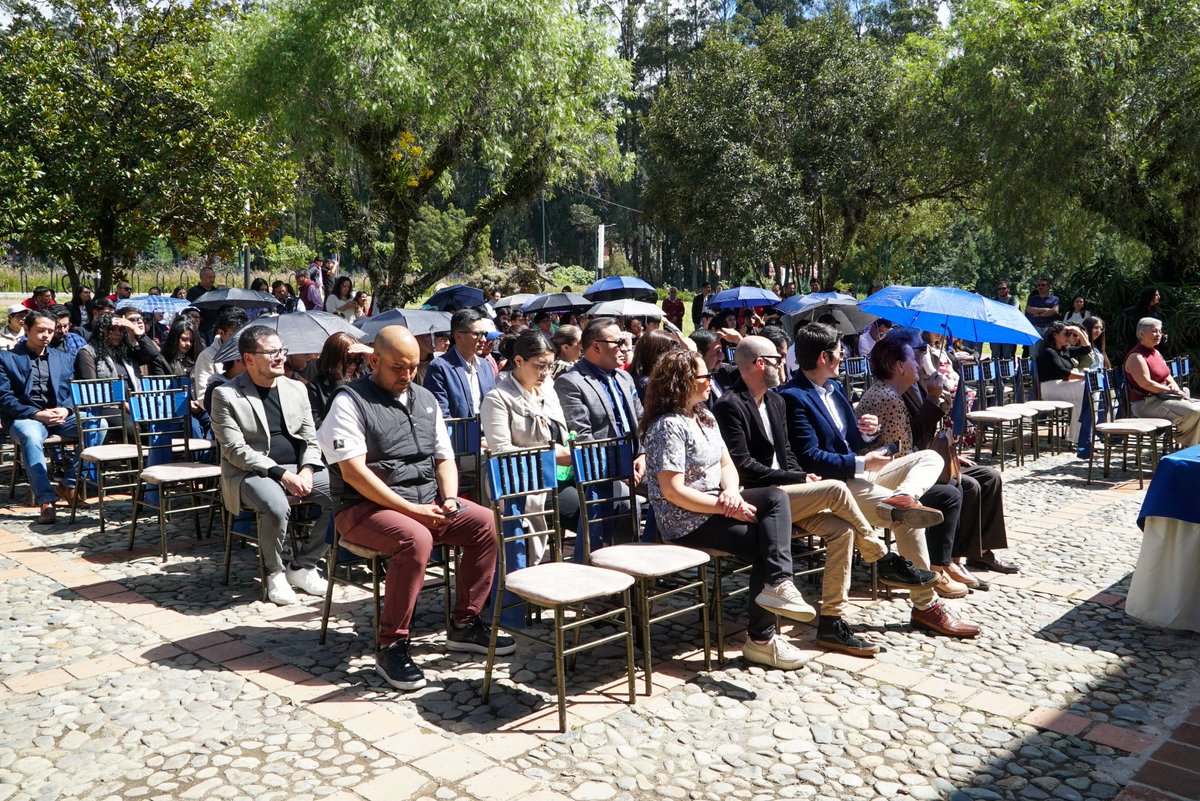 UCuenca tweet media