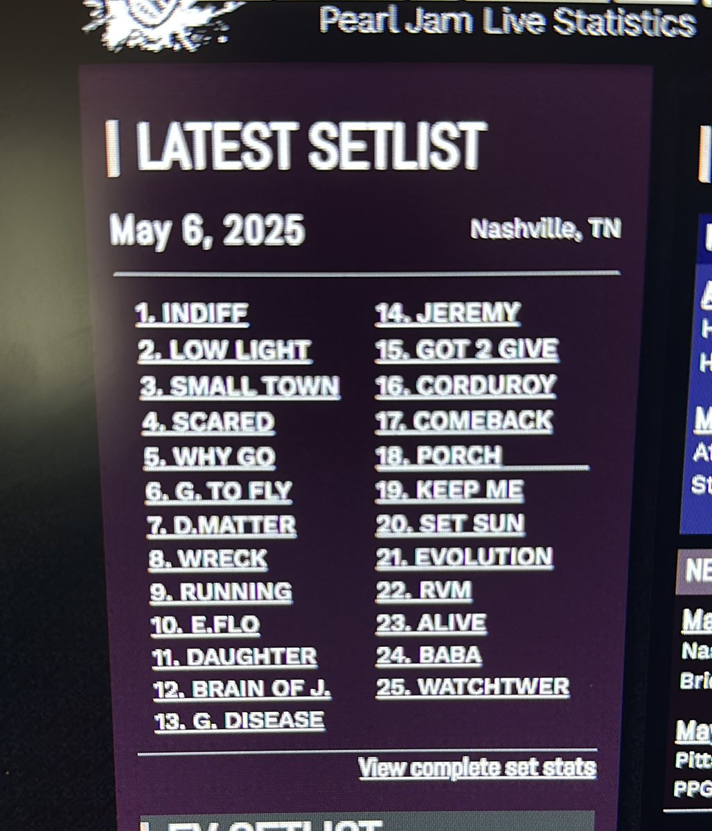 livefootsteps tweet media