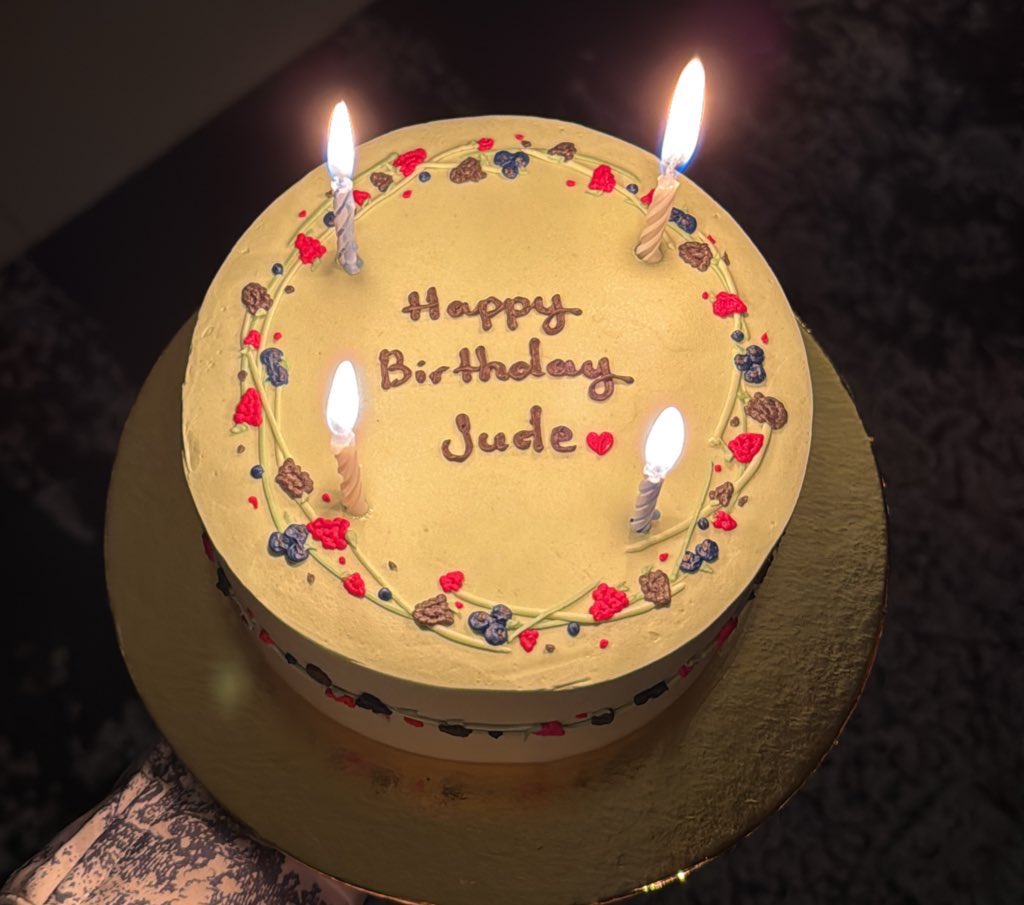 jude_ask's tweet photo. 22 🥳 https://t.co/ZtrV4gAVWW