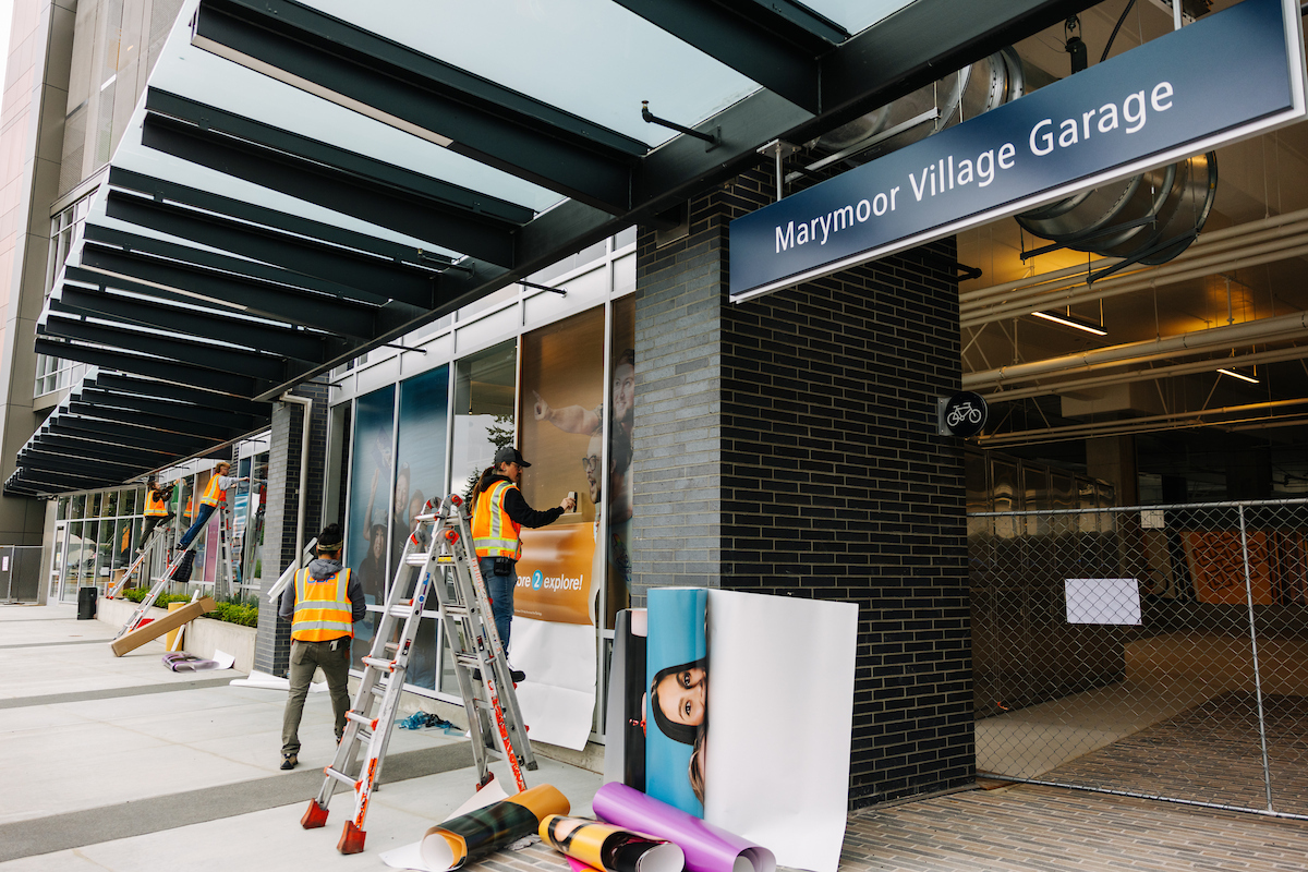 Planning to ride the 2 Line extension on May 10? Service starts around noon, after the Downtown Redmond Station ribbon cutting.

Get there early via bus, shuttle, or trail. Details: soundtransit.org/helloredmond/e… #2Line #HelloRedmond
