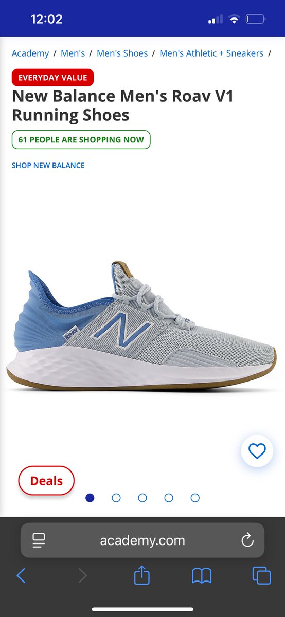Nxtup212's tweet photo. @MisterCiv These are great, wear them for walk, workouts, and coaching https://t.co/FHgqXQMP5A https://t.co/vkSqR0K0Yy