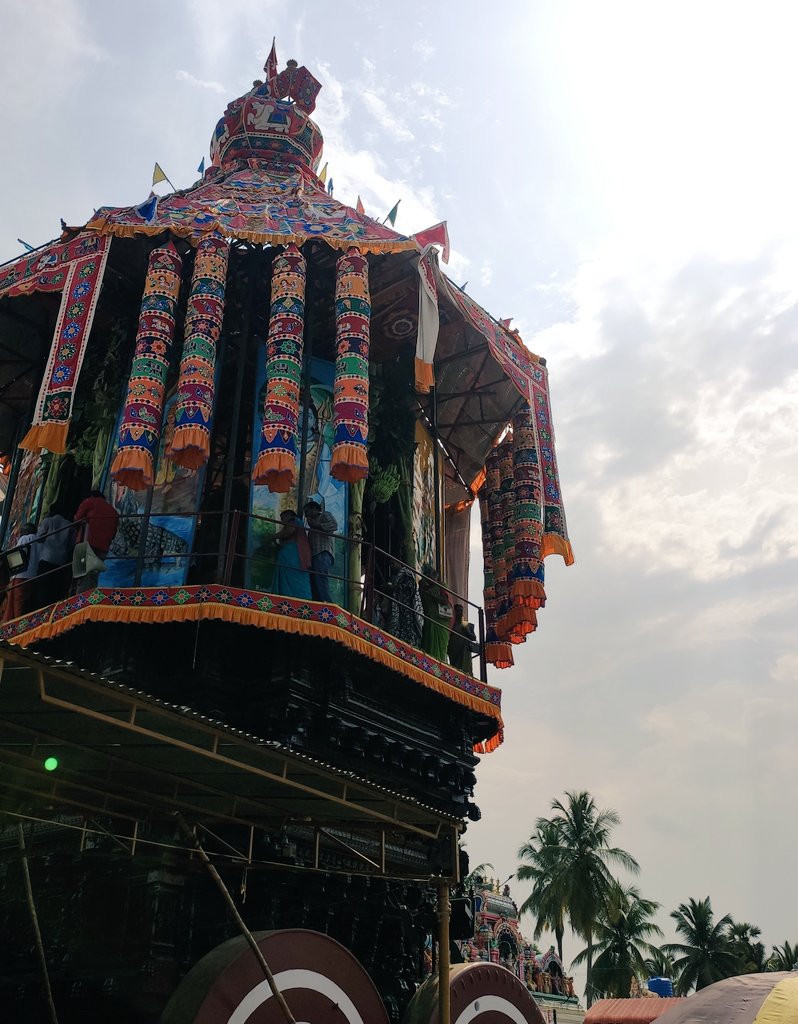 Man_o_karthik's tweet image. All set.. Nalaiku ellaru vandhurungabha... Enga ooru nombi..
#Avinashilingeshwarartemple..