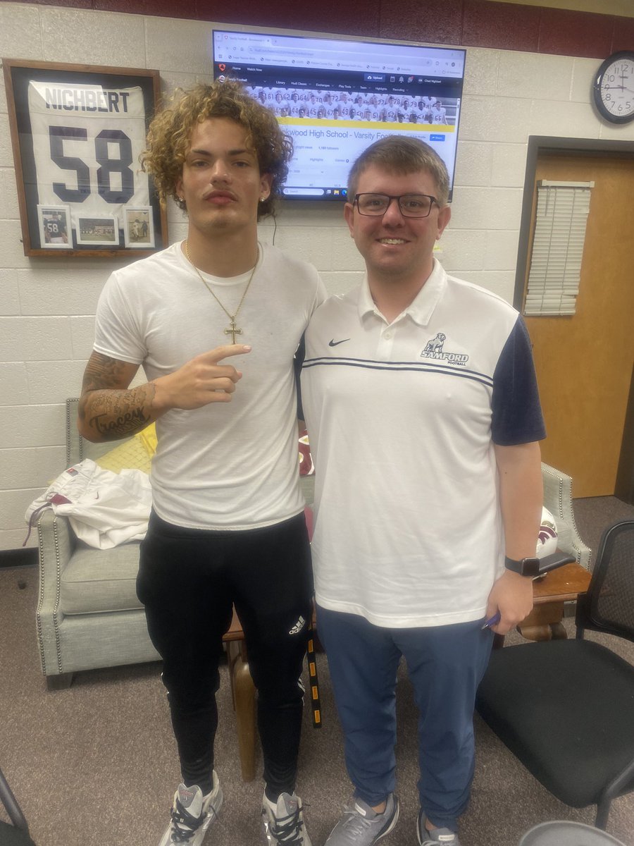 Blessed &amp; Highly favored to receive an offer from the university of samford!!🐶 #Godsbaby #Staydown
<a href="/CoachRaw_/">Coach Raw</a> <a href="/CoachBills2131/">CoachBills 🐎🪵</a> <a href="/Bronco_Ftball/">Brookwood Football</a> <a href="/Bronco_Recruits/">Brookwood Recruits</a> <a href="/CoachLeeIV/">William H. Lee IV "Coach Will-Lee" | PHIL 4:13</a> <a href="/NighbertChad/">Coach Chad Nighbert</a> 
<a href="/NEGARecruits/">Northeast Georgia Recruits</a> <a href="/RecruitGeorgia/">Recruit Georgia</a>