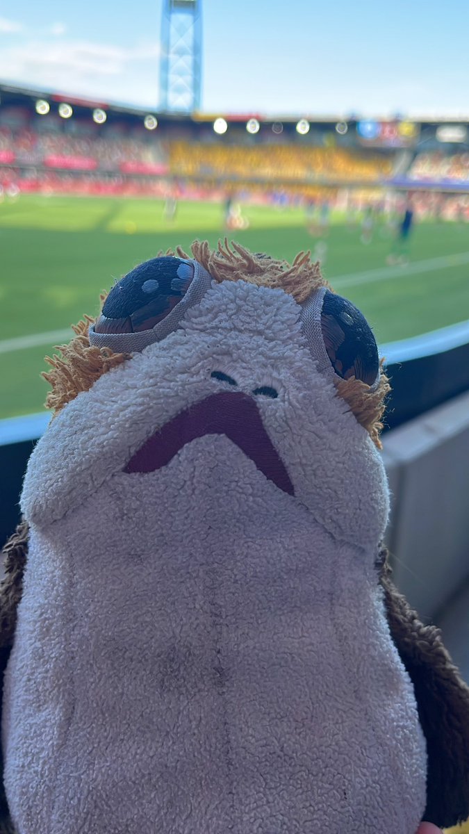 3 pokal semifinale i streg lad det blive back2back final i dag 🔴⚪️ #SIFBIF