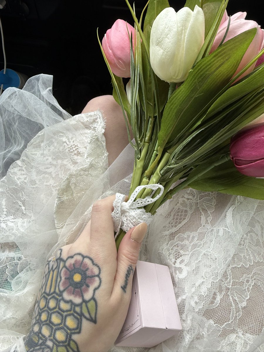 _delicacies's tweet photo. breaking my hiatus to let yall know I got to marry the love of my life and my little family is officially official 🥹🤍 https://t.co/PkkHMpMhnf