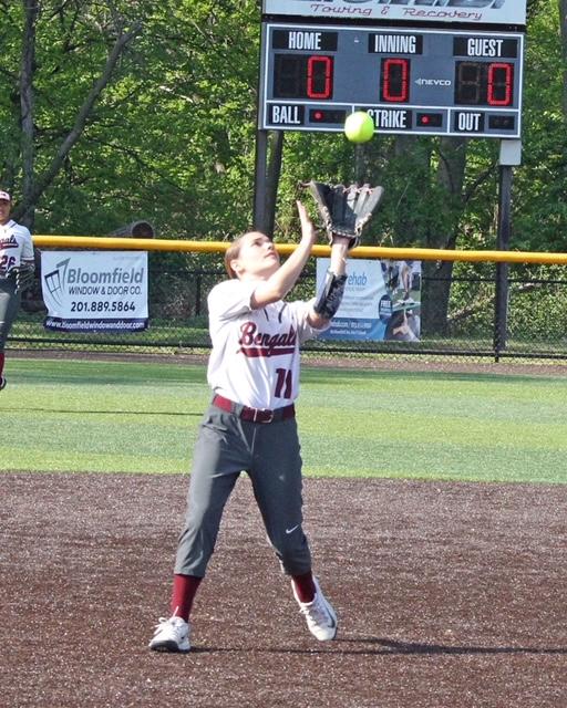 Bloomfield High softball wins on May 6! Bengals led by Teagan Weber (3 hits, HR, 2 runs scored, RBI) and Giovia Deputato (3 hits, 2 doubles, 3 RBI, 2 runs scored). Bengals also received two hits by Emma Freid, Emily Olsen, Mia Benkert, Julianna Gonzalez and Gabriella Bartley.