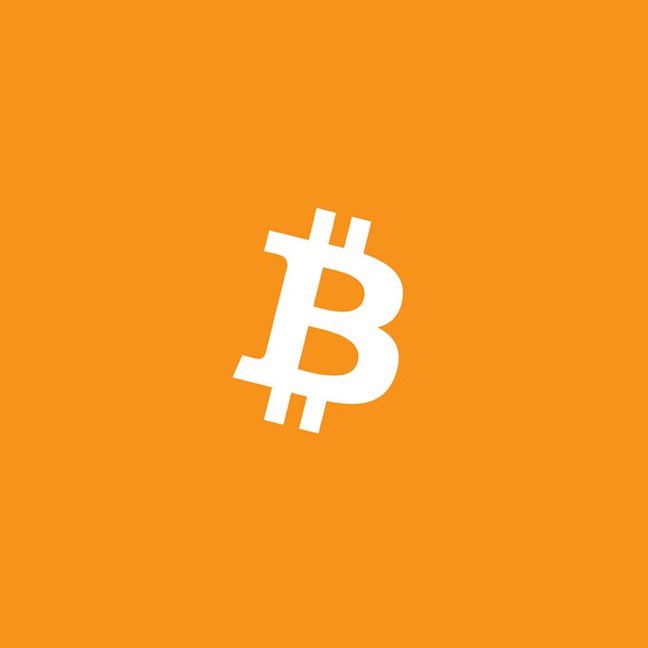 cryptorover's tweet photo. 💥BREAKING:

ERIC TRUMP CONFIRMS TO BLOOMBERG THAT PRESIDENT TRUMP "OWNS A LOT OF #BITCOIN"

SO BULLISH! https://t.co/ZTekQb3lON