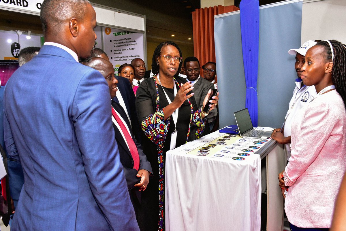EngineersBoard's tweet photo. EBK Registrar and CEO, Eng. Margaret Ogai welcomes PS Environment and Climate Change Dr. Eng. Festus K. Ng'eno, PS ICT & Digital Economy Eng. John Tanui, to the EBK booth during #EPC2025.
#EngineeringTheFuture
#EPC2025 #engineeringadigitalworld
#ProfessionalDevelopmentKe https://t.co/Dam1SvOjuJ