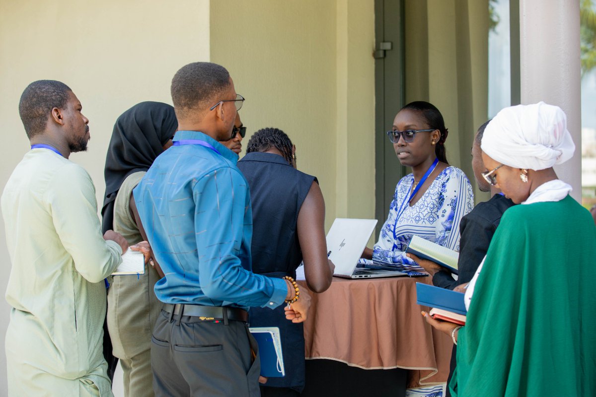 La session « Tell me », introduite par <a href="/BenjaminSa37918/">Benjamin SADIA</a>, Youth Lead du PO et Oumou Hawa Diallo, Coordinatrice du projet « promotion de l’accès aux services de santé sexuelle et reproductive des jeunes filles et adolescentes ».

Un espace d’échanges sur les stratégies innovantes