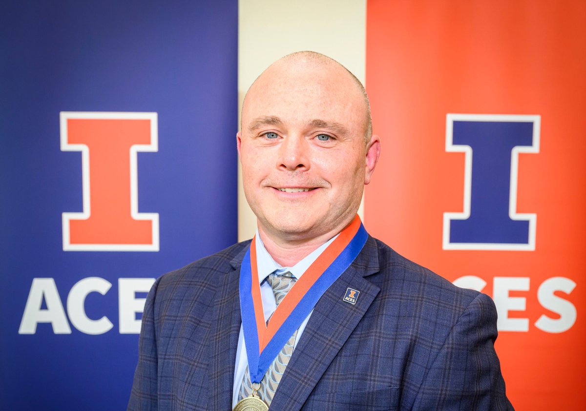 U of I News Bureau (@newsatillinois) on Twitter photo Farmers and tariffs: For U.S. farmers, tariffs are a double whammy of paying more for imported goods such as fertilizer and losing out on export markets, says <a href="/aceatIL/">ACE at Illinois</a> expert Jonathan W. Coppess. ▶️ bit.ly/435vTg6 Farmers and tariffs: For U.S. farmers, tariffs are a double whammy of paying more for imported goods such as fertilizer and losing out on export markets, says <a href="/aceatIL/">ACE at Illinois</a> expert Jonathan W. Coppess. ▶️ bit.ly/435vTg6