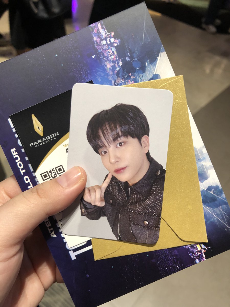 พารากอน หาแลกซานหรือมินกิค่ะ #ATEEZincinemas