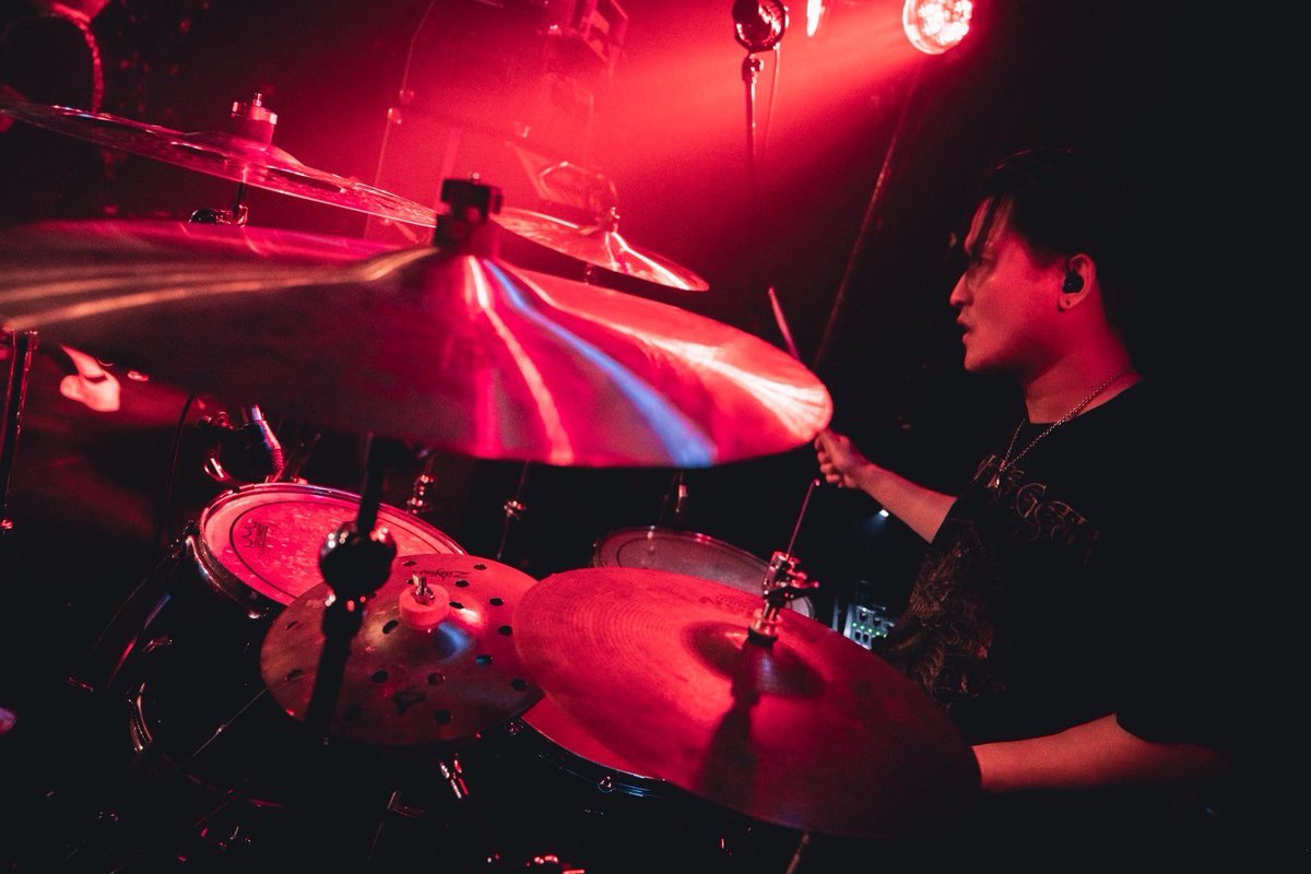 Themadpotatoman's tweet photo. 【 2025.05.05 】

@InvertHourglass pre.
"HOUR LIGHTS" vol.1

新潟 @CLUB_RIVERST 

1.RETURN CHECK
2.CHO YOYOU
3.SABA LABA
4.GIS MONDA
5.越後紳士理髪店
6.CLOCKWORK
7.FUTURE KIDZ

photo by @otake__159 https://t.co/eW4hZwJjAj