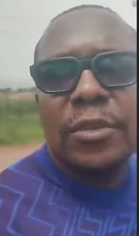 okwutebiafr's tweet photo. BIAFRANS SAVE THIS PICTURE FOR RECORD https://t.co/CRakEUZ2FV