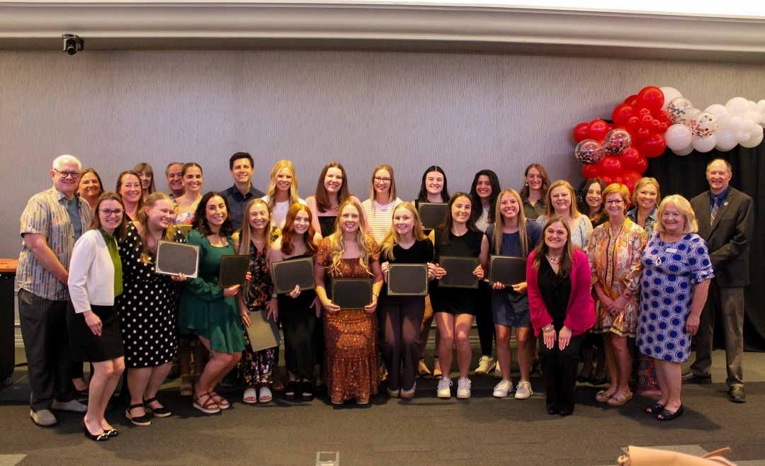 UNOSECD's tweet image. SECD shoutout to the 2025 graduates of the SLP graduate program! A celebration was held in honor of these students with faculty, staff, and family members. #educationmatters #slp #slpgradstudents @UNOSECD @unonsslha @SCEC_UNO @UNOCEHHS @UNOAlumni @UNOmaha @UNOGradStudies @UNOExpl