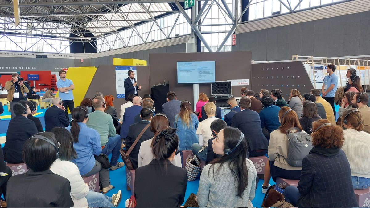 Great attendance at Track Hub 4 for the #EFCLIF session at #EASLCongress.