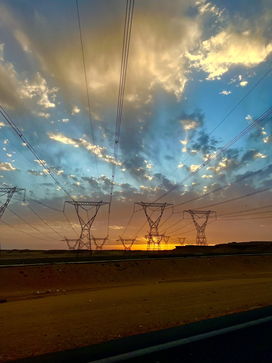 مُفتَرَقْ طُرُقْ