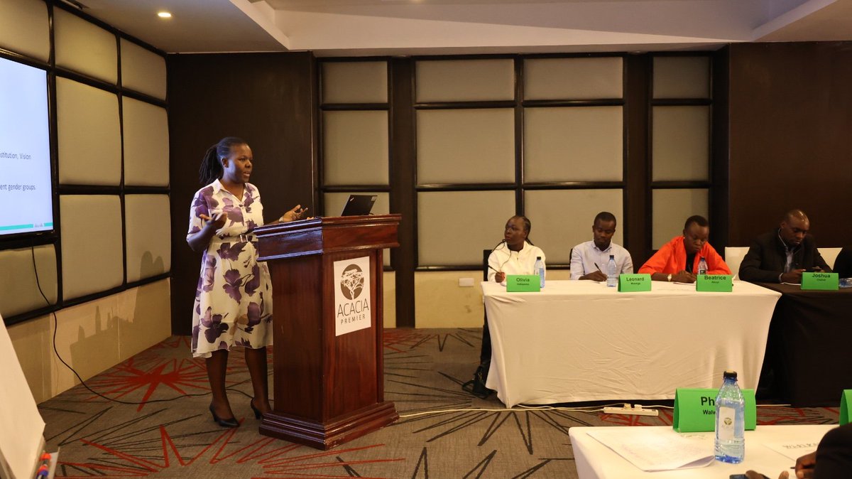 joyce_orawo's tweet image. Had the privilege of leading a training on GenderAnalysis &amp;amp; GenderMainstreaming for media &amp;amp; CSOs at Acacia Hotel, Kisumu.
#Aga Khan University Graduate School of Media and Communications
#GSMC#GenderCPD #GenderReporting #Genderstorytelling
#GenderEquality #InclusiveMedia
#Day1