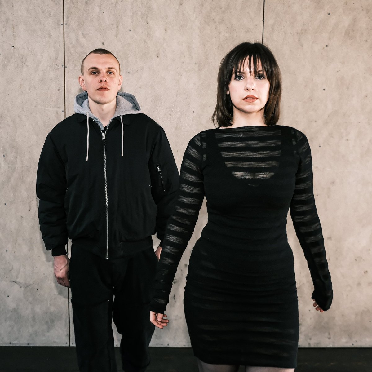 LUCKY IRIS (@luckyirisband) on Twitter photo presenting ‘day to night’ 💙 4in1 surprise tracks out now thanks to <a href="/UniversalPM_UK/">Universal Production Music UK</a> 💙 this has been such a hard secret to keep!!!!!!! all those days writing in the studio and now u know what we were up to!! AND u get to hear what we created 💙
linktr.ee/luckyirisband presenting ‘day to night’ 💙 4in1 surprise tracks out now thanks to <a href="/UniversalPM_UK/">Universal Production Music UK</a> 💙 this has been such a hard secret to keep!!!!!!! all those days writing in the studio and now u know what we were up to!! AND u get to hear what we created 💙
linktr.ee/luckyirisband