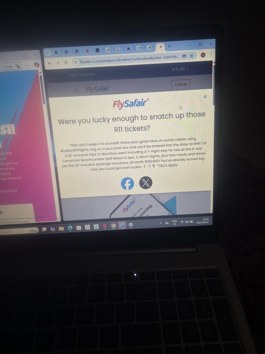 KhumzeZ's tweet photo. @FlySafair I managed to secure ×2 return tickets with Flysafair 🔥🤭Danko!! #FlySafairLekkerR11Winner https://t.co/uGHzjMVTO0