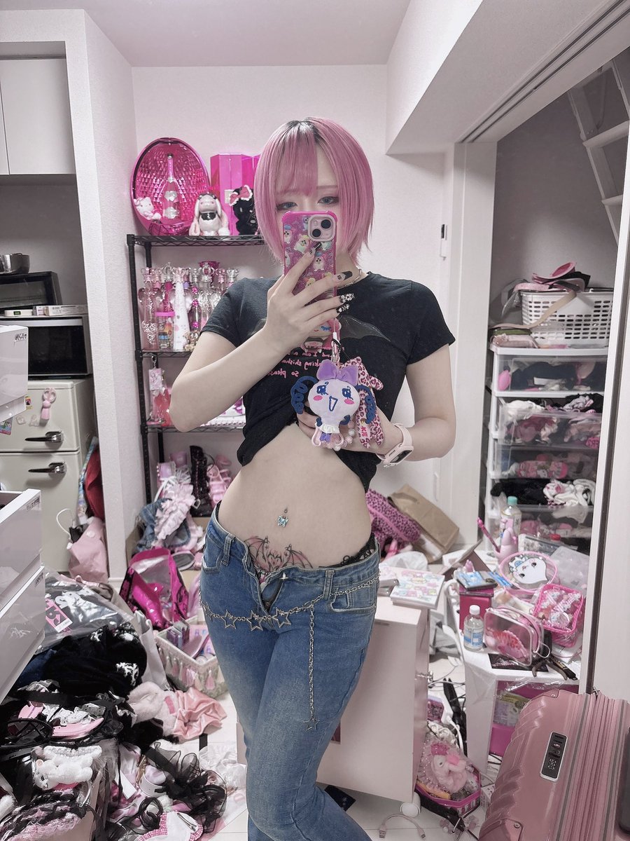 うさぎヶ丘秘密🐇🗝さんのエロ画像、2025年05月07日21時18分20秒に投稿