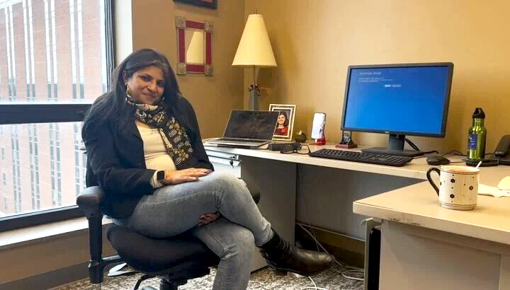 Purdue History Dept. (@historyatpurdue) on Twitter photo In an interview with the <a href="/purdueexponent/">Purdue Exponent</a>, #historyatpurdue Professor Tithi Bhattacharya discusses her recent book published by <a href="/DukePress/">Duke University Press</a> - 'Ghostly Past, Capitalist Presence: A Social History of Fear in Colonial Bengal.'
purdueexponent.org/campus/feature… In an interview with the <a href="/purdueexponent/">Purdue Exponent</a>, #historyatpurdue Professor Tithi Bhattacharya discusses her recent book published by <a href="/DukePress/">Duke University Press</a> - 'Ghostly Past, Capitalist Presence: A Social History of Fear in Colonial Bengal.'
purdueexponent.org/campus/feature…