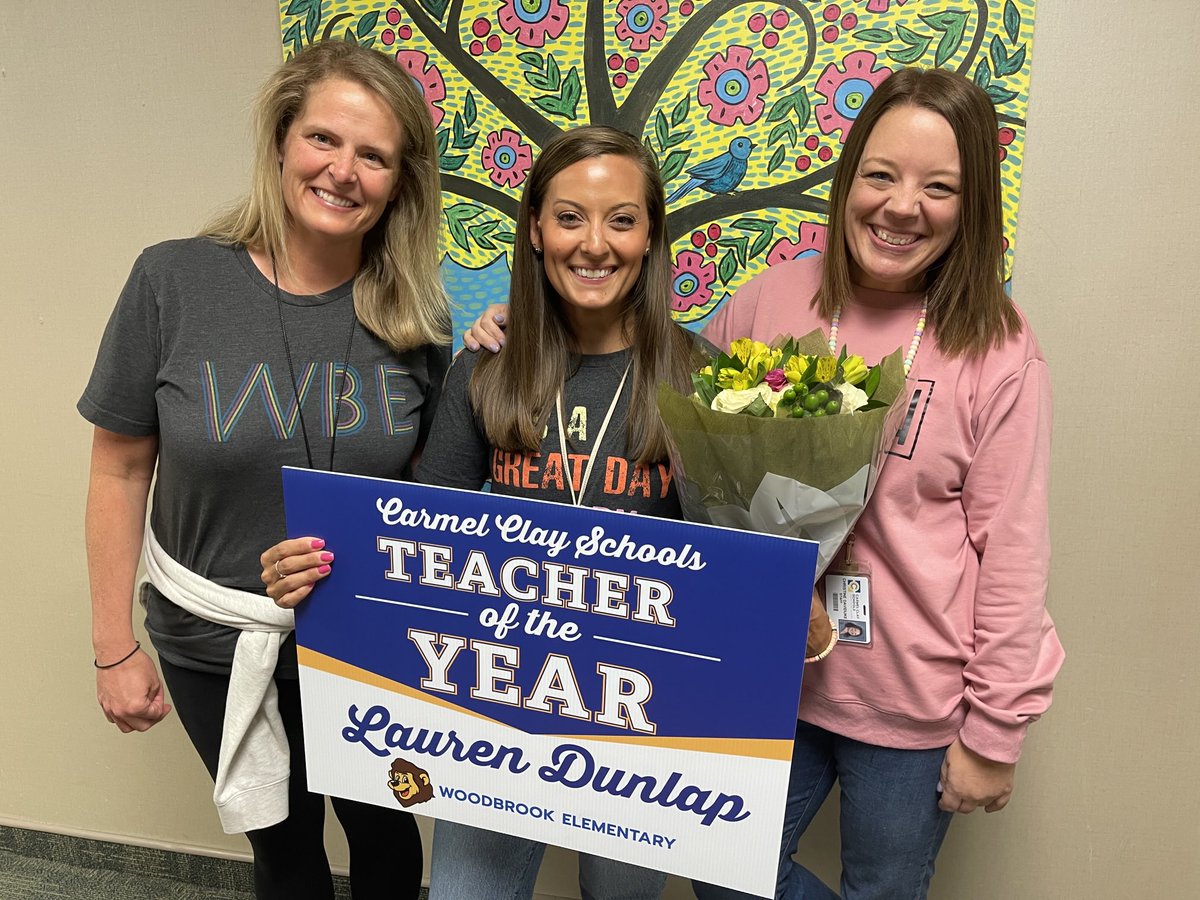 Last night we celebrated our very own Teacher of the Year, Lauren Dunlap, at the CCS Teacher of the Year banquet!  We are so proud of you, Lauren, and appreciate all you do! 💗