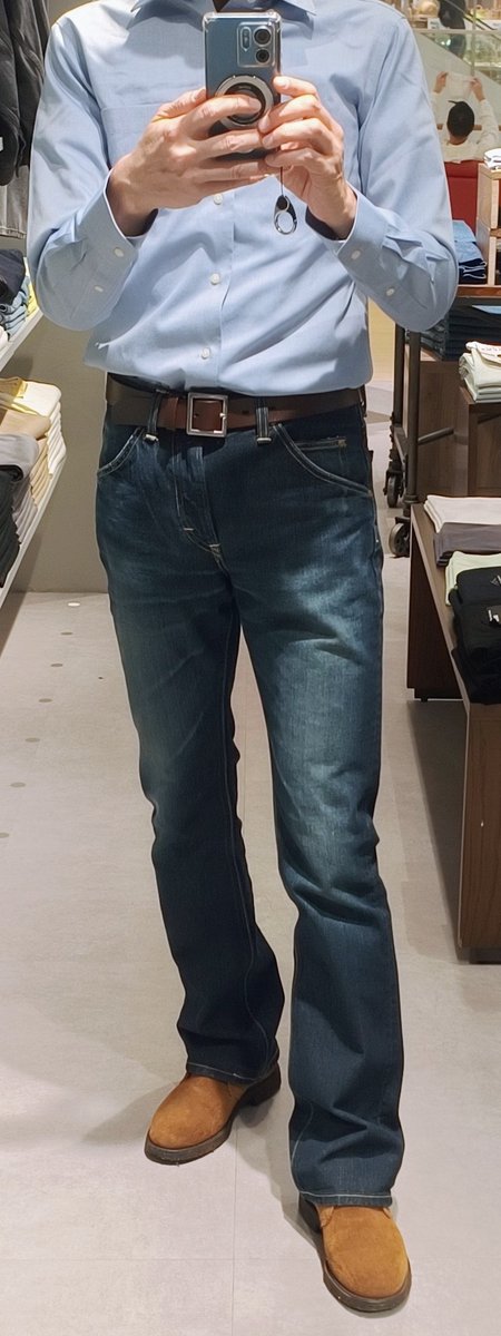 FR1c5WJgsbSef2q's tweet photo. 4ヶ月ほどで体重マイナス15kg、ウエストマイナス20cmのダイエットに成功。ただリバウンドの危険は常に抱えている。細いうちにジーンズを買ってみた。Lee 102ブーツカット、28インチ。もうバッキバキでキツキツ。使用前の写真もともに。馴染むかな。リバウンドしないかな😅
#Lee102
#ブーツカット https://t.co/4wqUp3OUtd