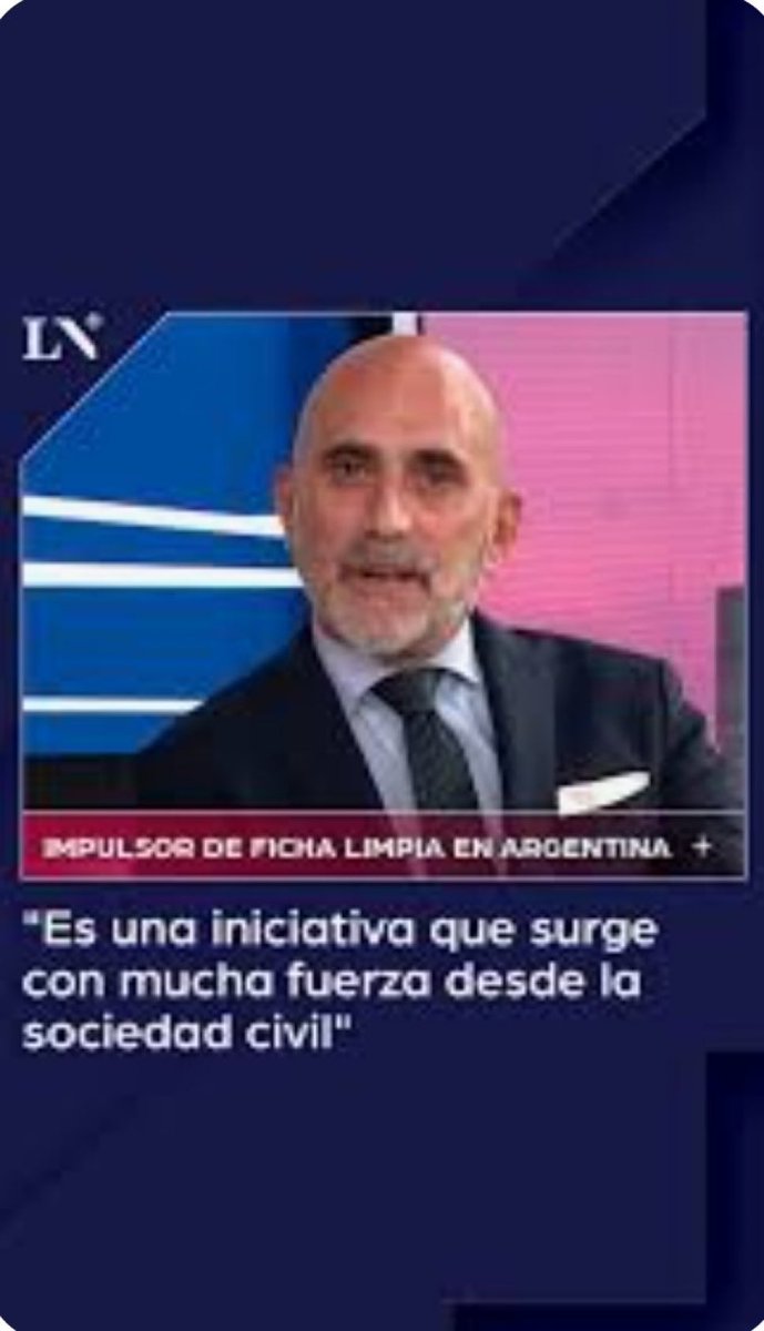Ficha Limpia es Gastón Marra 
Ficha Limpia es Fanny Mandelbaum 

Pero no hay lugar para ellos en los palcos.

¿Solo para barrabravas y sindicalistas?